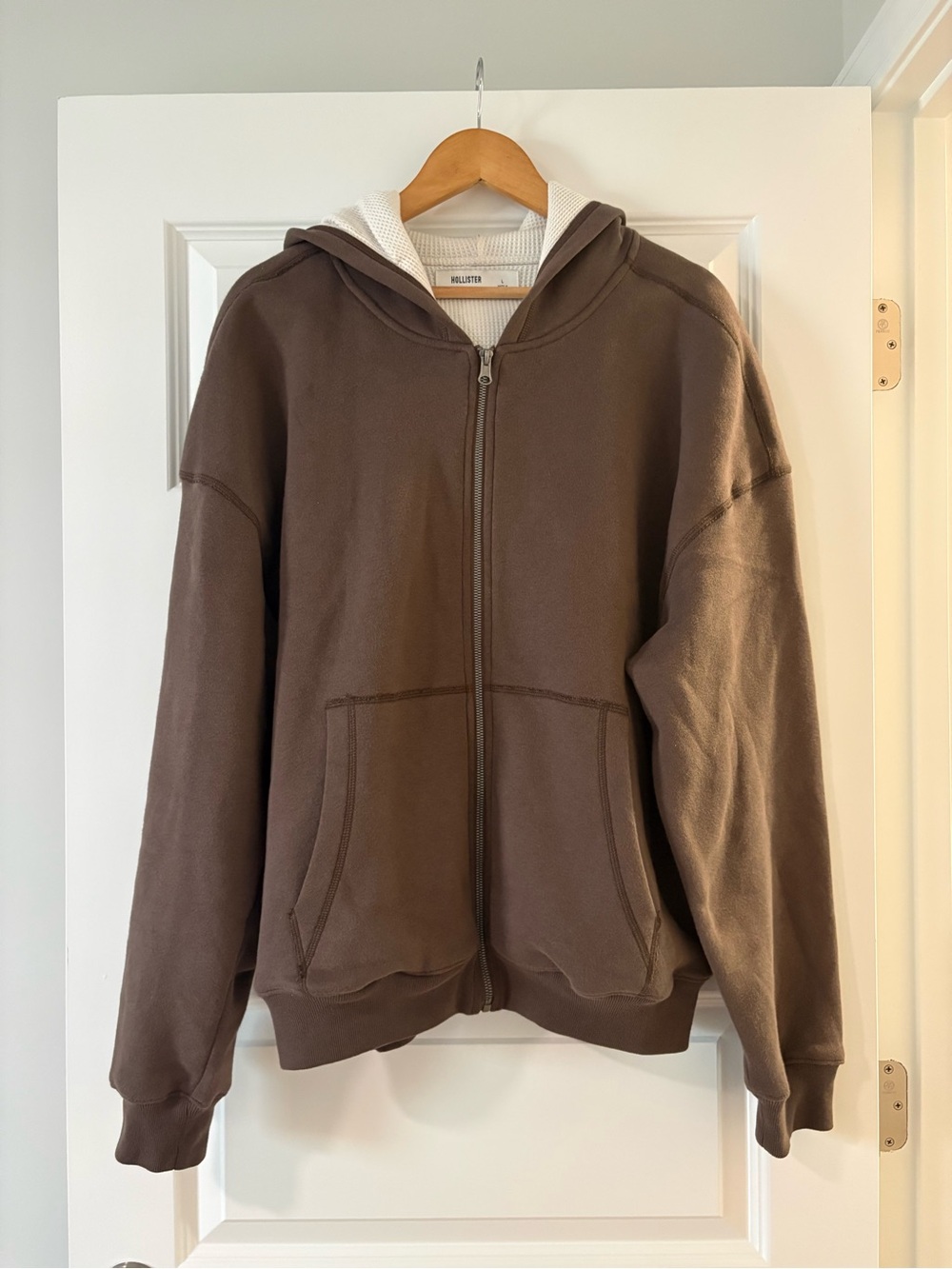 90s Hollister Chocolate Brown Zip-Up Boxy Fit Hoodie Streetwear Comfy Size Large